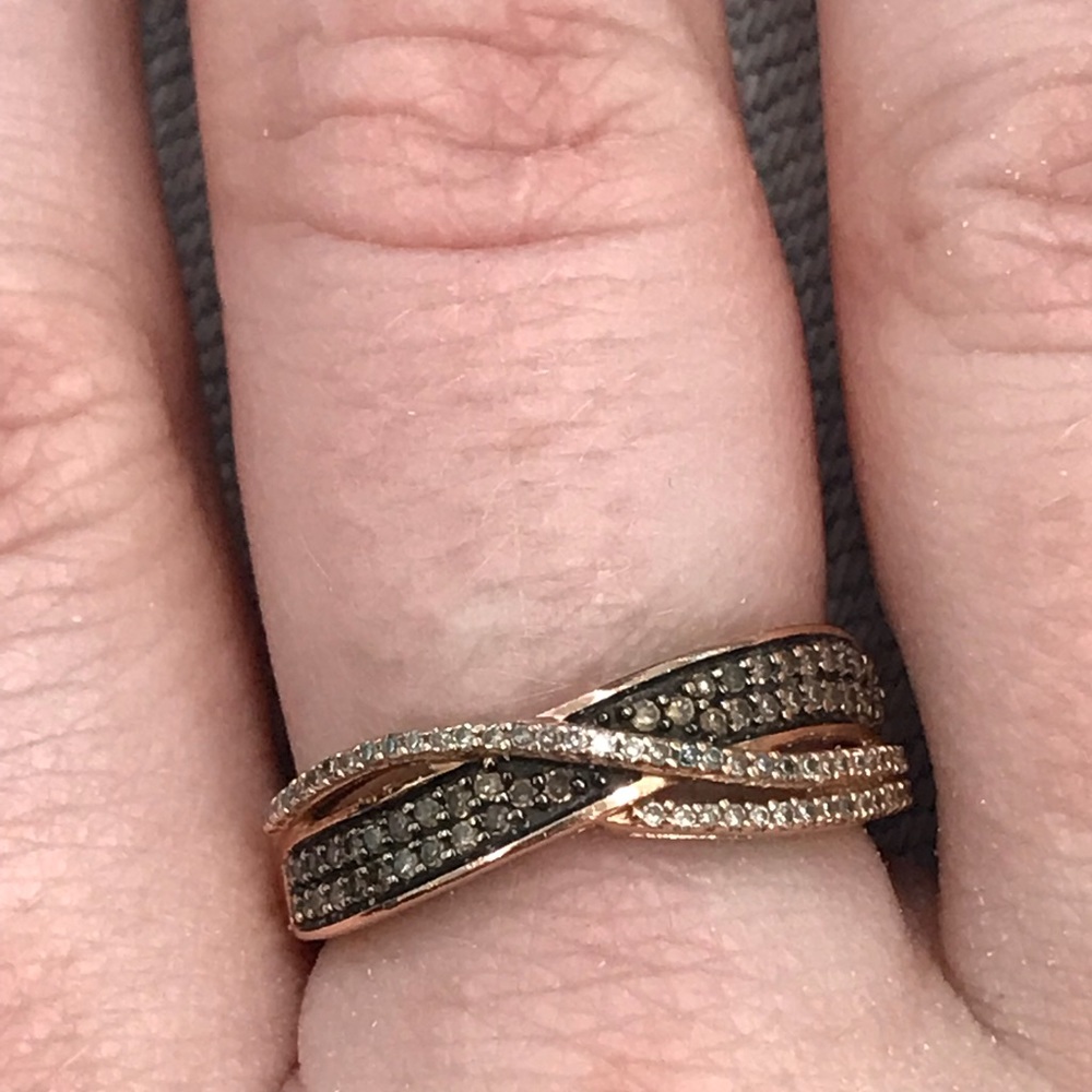 10k Rose gold and diamond ring